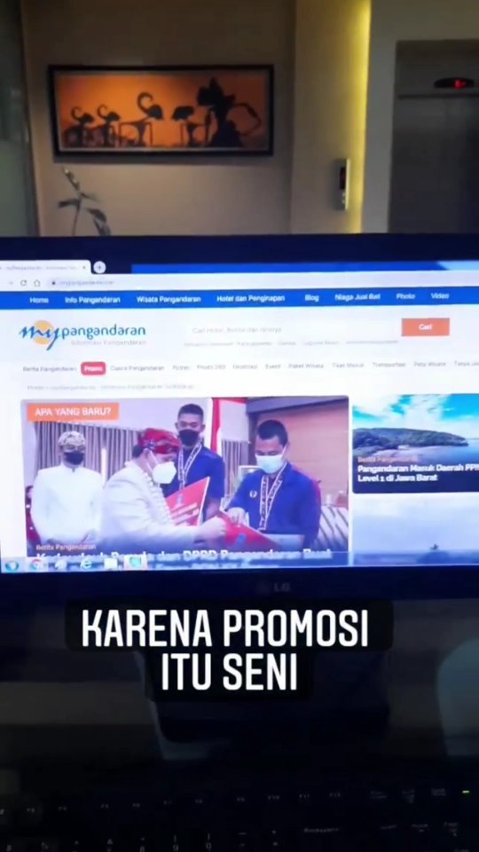 Kenalin dong ke temen mu tag kalo temen nya mau ke Pangandaran boleh nanti kt bantu semua informasi tentang Pangandaran ...